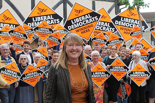 Sarah Gibson in front of a crowd